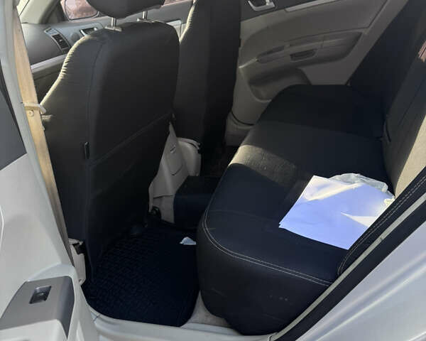 Сірий Джилі Емгранд 7 (EC7), об'ємом двигуна 1.79 л та пробігом 217 тис. км за 3100 $, фото 4 на Automoto.ua