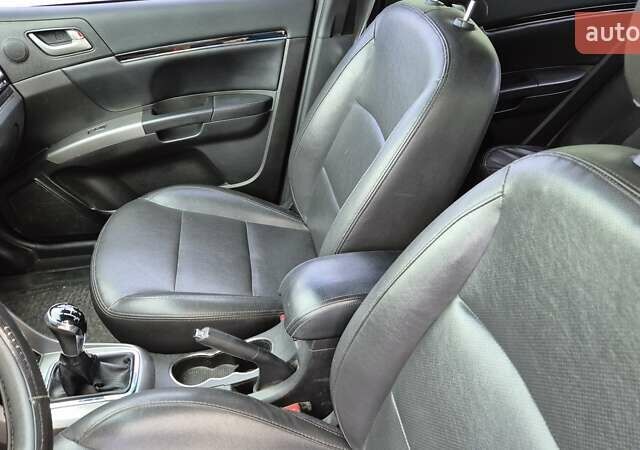 Серый Джили Эмгранд 7 (EC7), объемом двигателя 1.79 л и пробегом 129 тыс. км за 4100 $, фото 7 на Automoto.ua