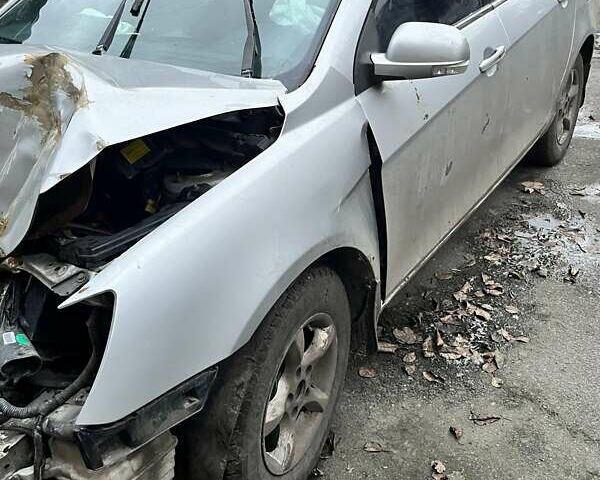 Серый Джили Эмгранд 7 (EC7), объемом двигателя 1.8 л и пробегом 107 тыс. км за 1700 $, фото 2 на Automoto.ua