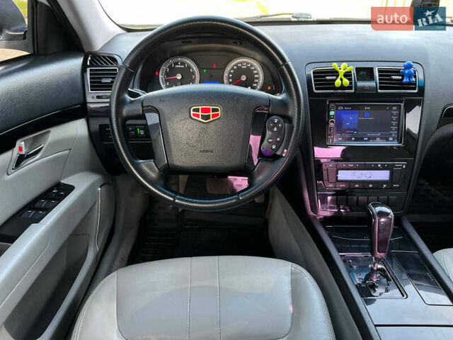 Белый Джили Emgrand 8 (EC8), объемом двигателя 2.38 л и пробегом 122 тыс. км за 4500 $, фото 24 на Automoto.ua