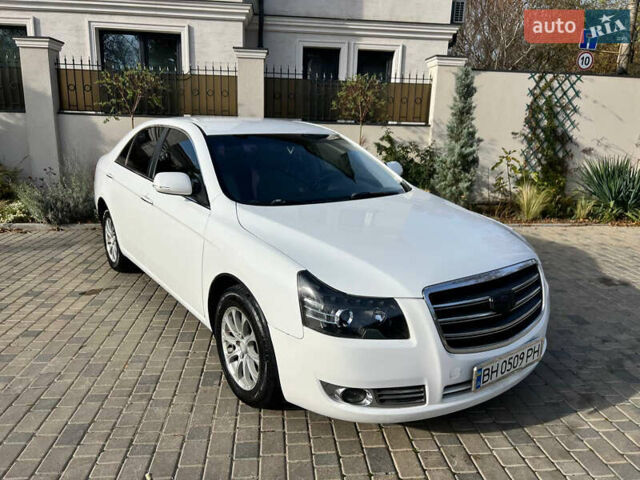 Белый Джили Emgrand 8 (EC8), объемом двигателя 2.38 л и пробегом 122 тыс. км за 4500 $, фото 3 на Automoto.ua