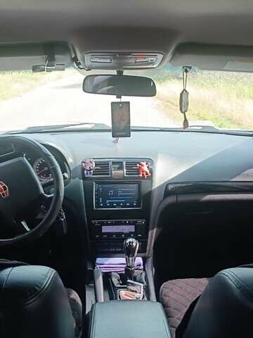 Белый Джили Emgrand 8 (EC8), объемом двигателя 2 л и пробегом 137 тыс. км за 6250 $, фото 6 на Automoto.ua