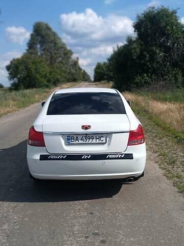 Белый Джили Emgrand 8 (EC8), объемом двигателя 2 л и пробегом 137 тыс. км за 6250 $, фото 2 на Automoto.ua