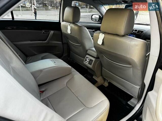 Черный Джили Emgrand 8 (EC8), объемом двигателя 2 л и пробегом 200 тыс. км за 5700 $, фото 10 на Automoto.ua