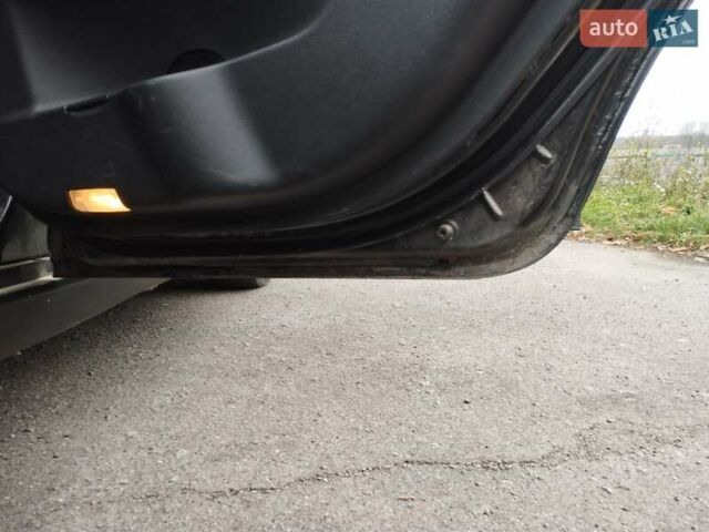 Чорний Джилі Emgrand 8 (EC8), об'ємом двигуна 2 л та пробігом 171 тис. км за 4900 $, фото 33 на Automoto.ua