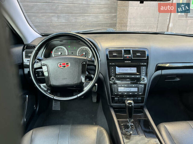 Черный Джили Emgrand 8 (EC8), объемом двигателя 2.38 л и пробегом 112 тыс. км за 5200 $, фото 16 на Automoto.ua