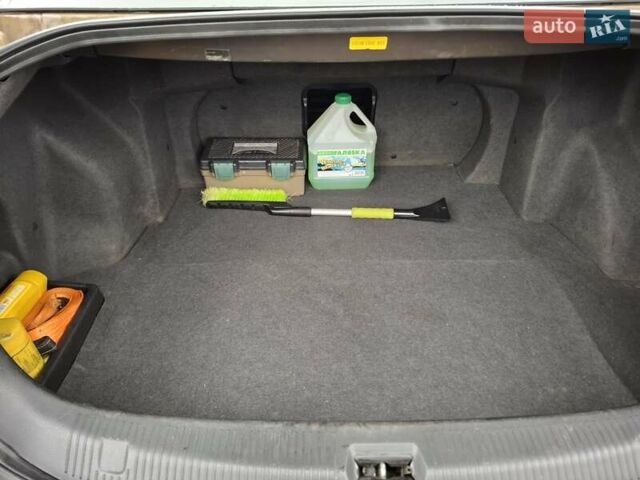 Коричневый Джили Emgrand 8 (EC8), объемом двигателя 2 л и пробегом 82 тыс. км за 6200 $, фото 17 на Automoto.ua