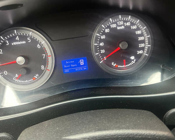 Джили Emgrand 8 (EC8), объемом двигателя 2 л и пробегом 81 тыс. км за 5900 $, фото 6 на Automoto.ua