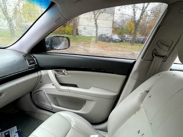 Серый Джили Emgrand 8 (EC8), объемом двигателя 2 л и пробегом 159 тыс. км за 2200 $, фото 7 на Automoto.ua