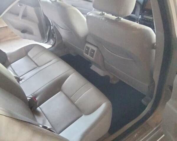 Сірий Джилі Emgrand 8 (EC8), об'ємом двигуна 2 л та пробігом 20 тис. км за 8800 $, фото 13 на Automoto.ua