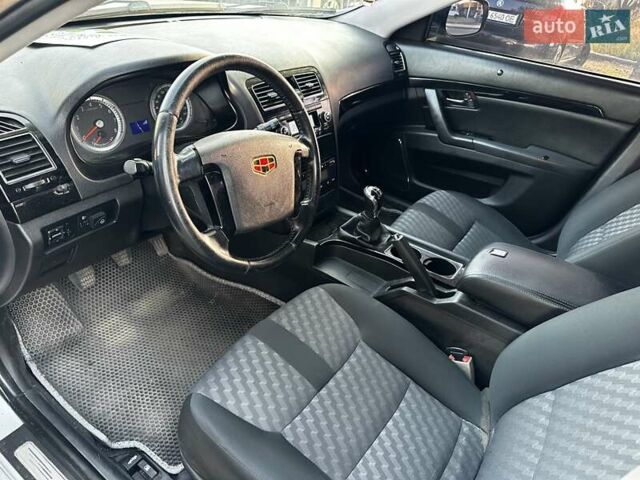 Серый Джили Emgrand 8 (EC8), объемом двигателя 2 л и пробегом 110 тыс. км за 5200 $, фото 6 на Automoto.ua