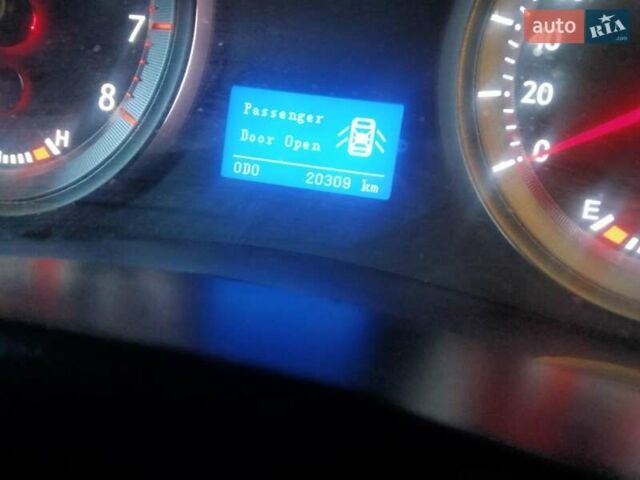 Сірий Джилі Emgrand 8 (EC8), об'ємом двигуна 2 л та пробігом 20 тис. км за 8800 $, фото 10 на Automoto.ua