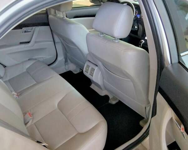 Сірий Джилі Emgrand 8 (EC8), об'ємом двигуна 2 л та пробігом 20 тис. км за 8800 $, фото 8 на Automoto.ua