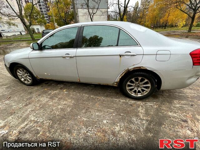 Серый Джили Emgrand 8 (EC8), объемом двигателя 2 л и пробегом 159 тыс. км за 2200 $, фото 5 на Automoto.ua