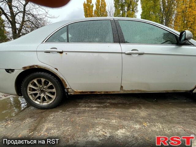 Серый Джили Emgrand 8 (EC8), объемом двигателя 2 л и пробегом 159 тыс. км за 2200 $, фото 3 на Automoto.ua