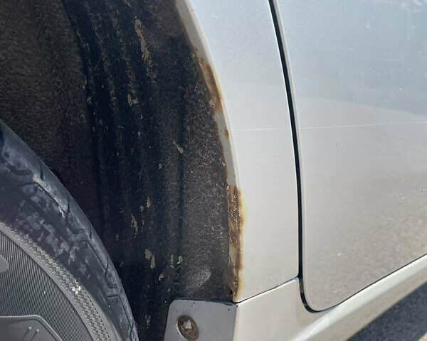 Сірий Джилі Emgrand 8 (EC8), об'ємом двигуна 2 л та пробігом 180 тис. км за 4000 $, фото 8 на Automoto.ua