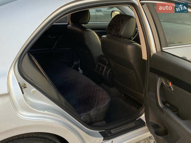 Сірий Джилі Emgrand 8 (EC8), об'ємом двигуна 2 л та пробігом 102 тис. км за 6300 $, фото 11 на Automoto.ua