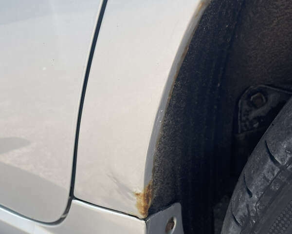 Сірий Джилі Emgrand 8 (EC8), об'ємом двигуна 2 л та пробігом 180 тис. км за 4000 $, фото 7 на Automoto.ua