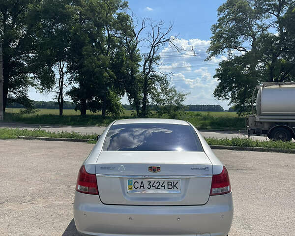 Сірий Джилі Emgrand 8 (EC8), об'ємом двигуна 2 л та пробігом 180 тис. км за 4000 $, фото 3 на Automoto.ua