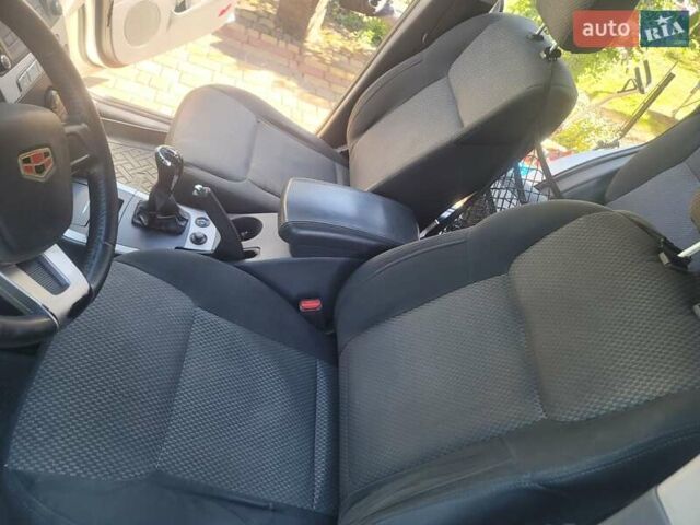 Білий Джилі Емгранд Х7, об'ємом двигуна 1.8 л та пробігом 175 тис. км за 5400 $, фото 21 на Automoto.ua