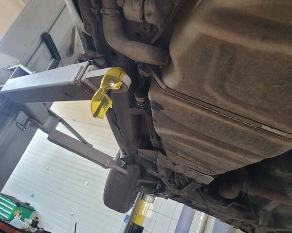 Белый Джили Эмгранд Х7, объемом двигателя 1.8 л и пробегом 177 тыс. км за 5450 $, фото 30 на Automoto.ua