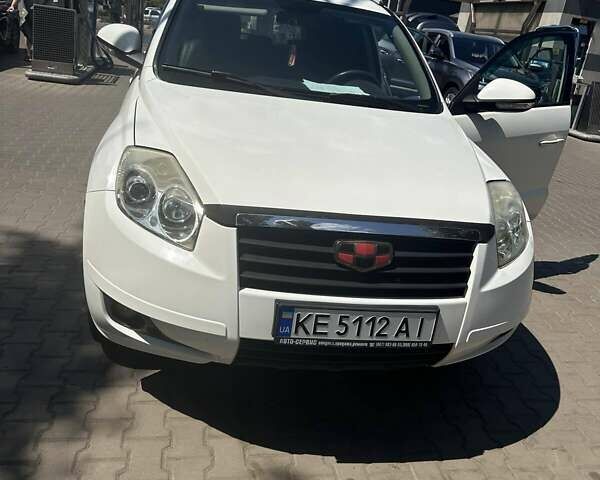 Белый Джили Эмгранд Х7, объемом двигателя 1.79 л и пробегом 181 тыс. км за 6300 $, фото 2 на Automoto.ua