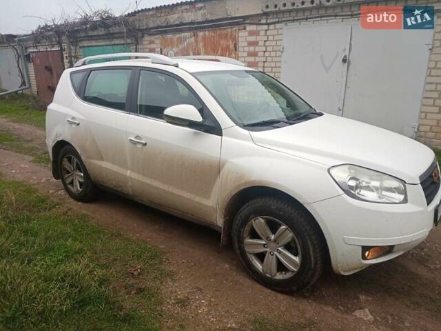 Белый Джили Эмгранд Х7, объемом двигателя 1.79 л и пробегом 364 тыс. км за 4000 $, фото 2 на Automoto.ua