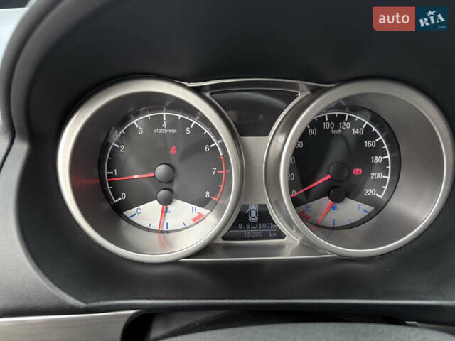 Чорний Джилі Емгранд Х7, об'ємом двигуна 2 л та пробігом 16 тис. км за 7000 $, фото 15 на Automoto.ua