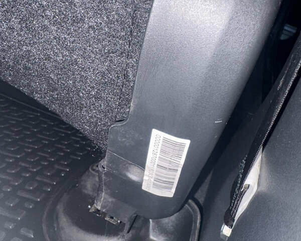 Чорний Джилі Емгранд Х7, об'ємом двигуна 2 л та пробігом 16 тис. км за 6650 $, фото 30 на Automoto.ua