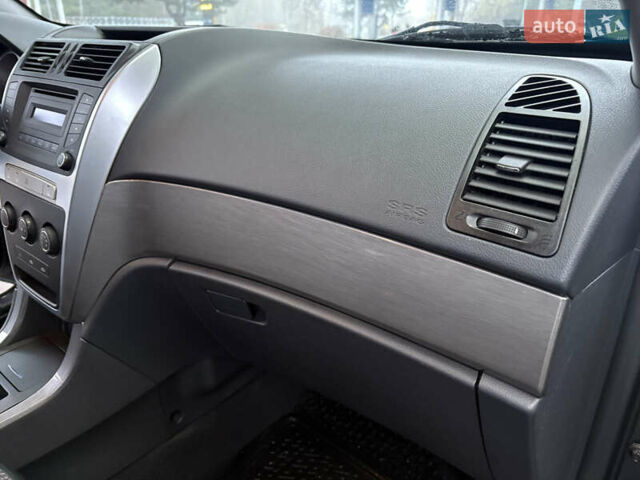 Чорний Джилі Емгранд Х7, об'ємом двигуна 2 л та пробігом 16 тис. км за 6650 $, фото 26 на Automoto.ua