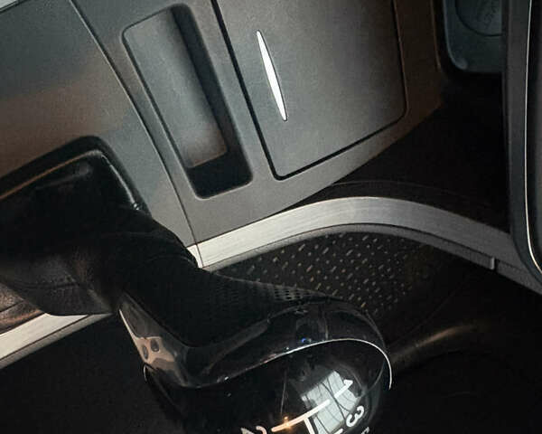 Чорний Джилі Емгранд Х7, об'ємом двигуна 2 л та пробігом 16 тис. км за 6650 $, фото 51 на Automoto.ua