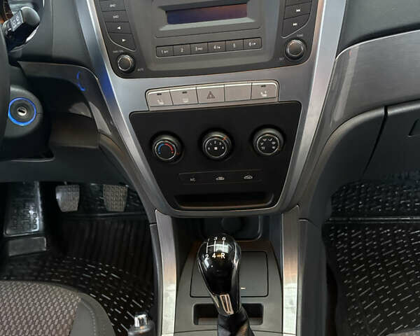 Чорний Джилі Емгранд Х7, об'ємом двигуна 2 л та пробігом 16 тис. км за 6650 $, фото 25 на Automoto.ua