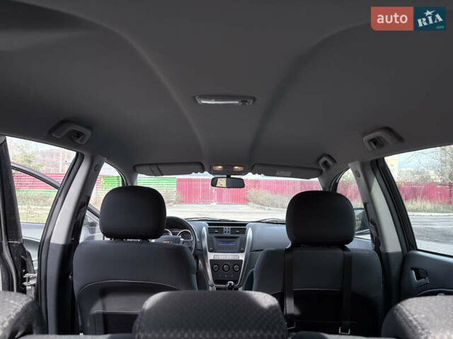 Чорний Джилі Емгранд Х7, об'ємом двигуна 2 л та пробігом 16 тис. км за 7000 $, фото 12 на Automoto.ua