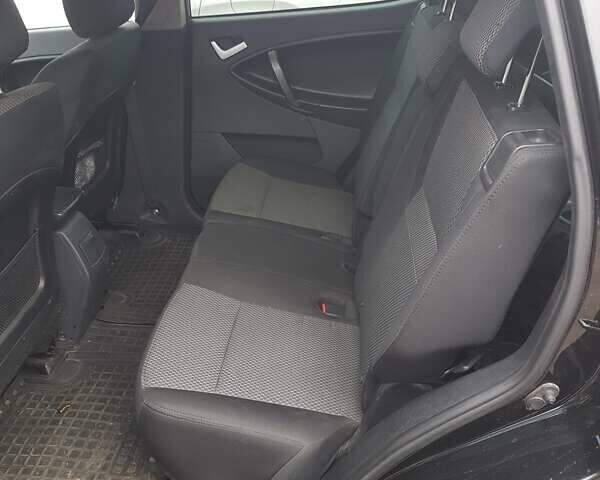 Черный Джили Эмгранд Х7, объемом двигателя 2.4 л и пробегом 120 тыс. км за 7500 $, фото 6 на Automoto.ua