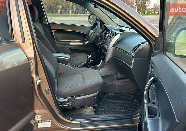 Коричневый Джили Эмгранд Х7, объемом двигателя 2 л и пробегом 268 тыс. км за 4799 $, фото 10 на Automoto.ua