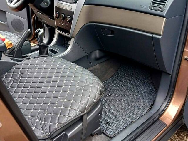 Коричневый Джили Эмгранд Х7, объемом двигателя 1.8 л и пробегом 150 тыс. км за 5500 $, фото 5 на Automoto.ua