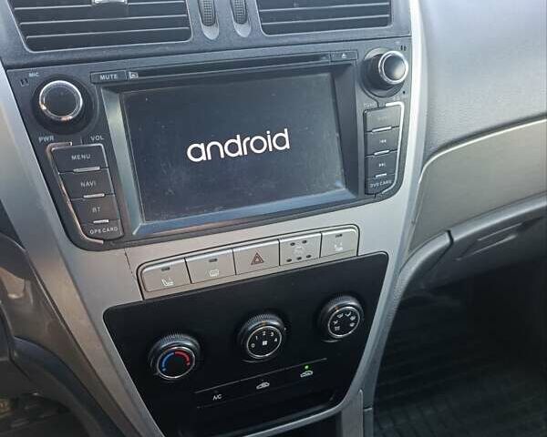 Коричневый Джили Эмгранд Х7, объемом двигателя 1.8 л и пробегом 187 тыс. км за 5200 $, фото 8 на Automoto.ua