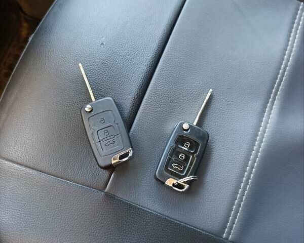 Коричневый Джили Эмгранд Х7, объемом двигателя 1.8 л и пробегом 187 тыс. км за 5200 $, фото 26 на Automoto.ua