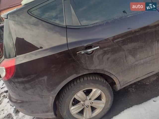 Красный Джили Эмгранд Х7, объемом двигателя 1.8 л и пробегом 212 тыс. км за 4100 $, фото 15 на Automoto.ua
