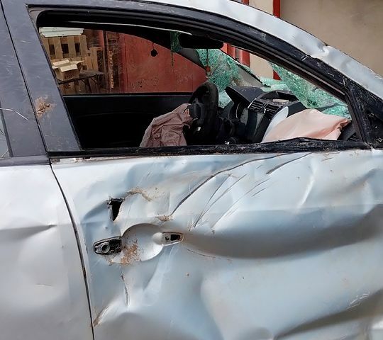 Джили Эмгранд Х7, объемом двигателя 24 л и пробегом 110 тыс. км за 1380 $, фото 1 на Automoto.ua