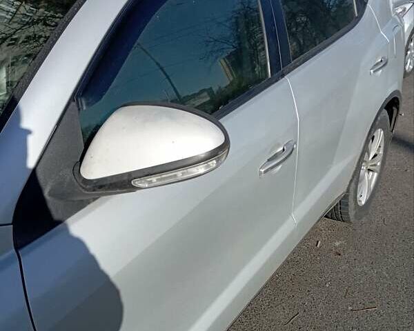 Серый Джили Эмгранд Х7, объемом двигателя 1.79 л и пробегом 98 тыс. км за 4500 $, фото 6 на Automoto.ua