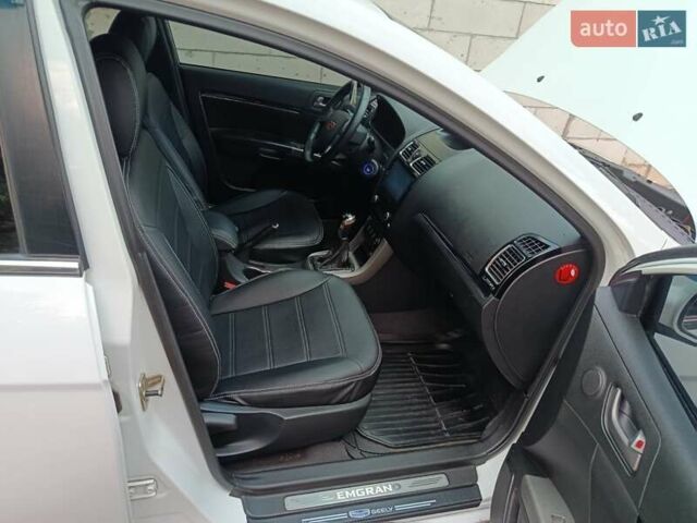 Белый Джили Эмгранд, объемом двигателя 1.79 л и пробегом 156 тыс. км за 4300 $, фото 8 на Automoto.ua