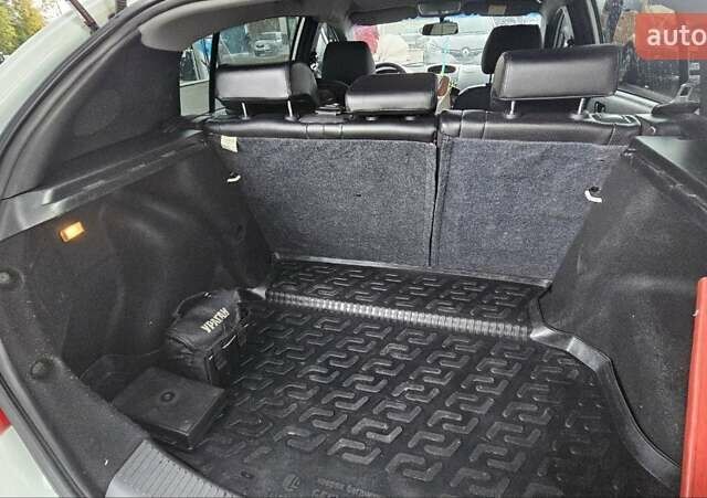 Белый Джили Эмгранд, объемом двигателя 1.79 л и пробегом 115 тыс. км за 4800 $, фото 7 на Automoto.ua