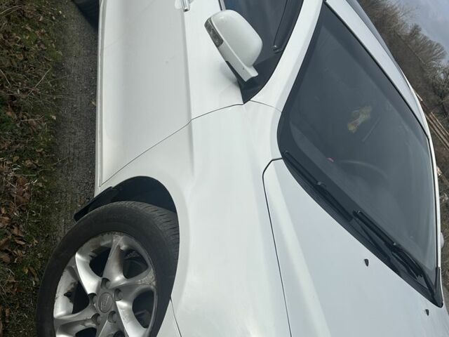 Белый Джили Эмгранд, объемом двигателя 1.8 л и пробегом 107 тыс. км за 4999 $, фото 3 на Automoto.ua