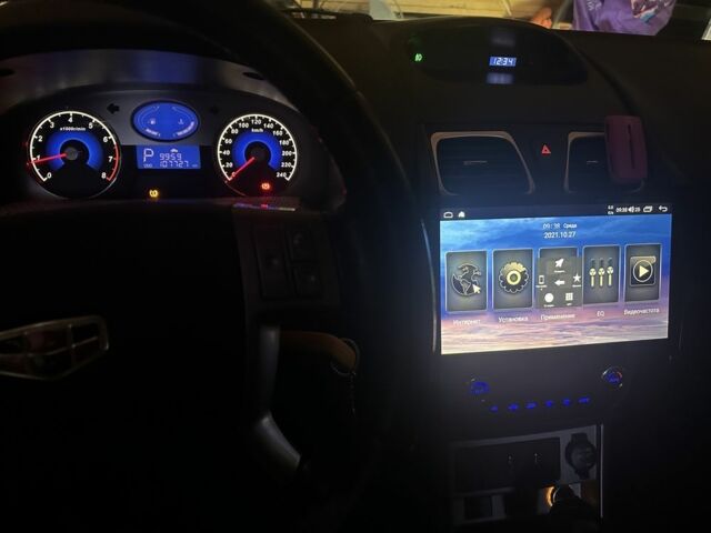 Белый Джили Эмгранд, объемом двигателя 1.8 л и пробегом 107 тыс. км за 4999 $, фото 12 на Automoto.ua