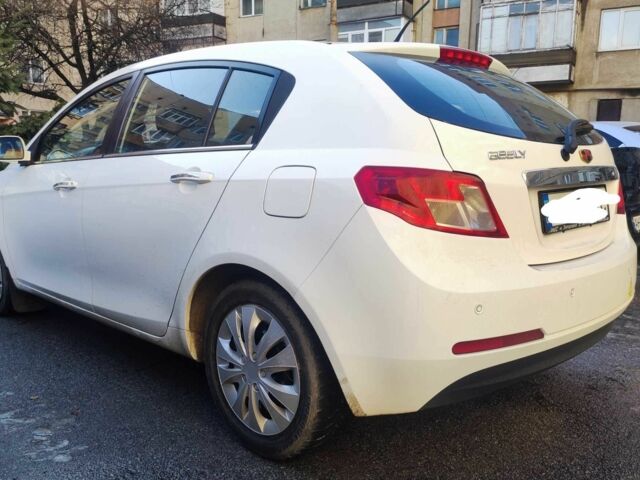 Білий Джилі Емгранд, об'ємом двигуна 1.5 л та пробігом 150 тис. км за 5337 $, фото 2 на Automoto.ua