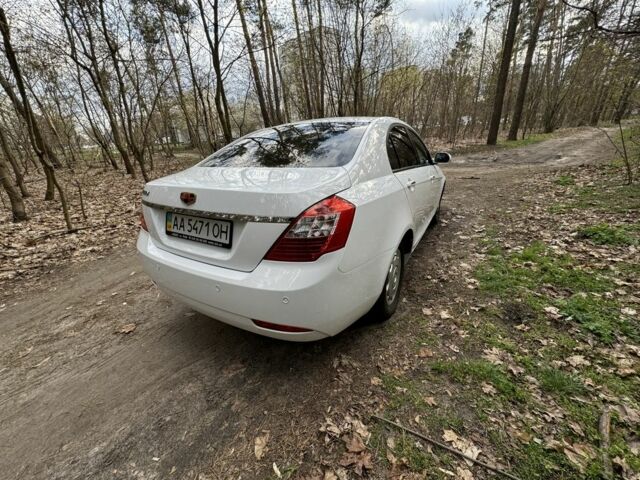 Белый Джили Эмгранд, объемом двигателя 1.8 л и пробегом 170 тыс. км за 3700 $, фото 3 на Automoto.ua