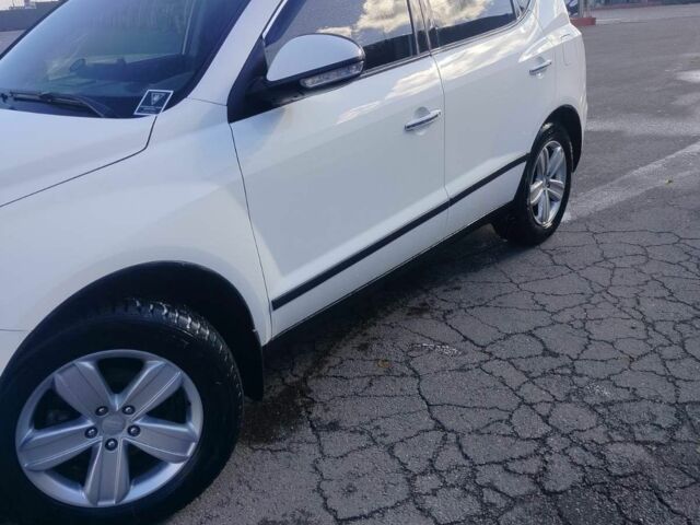 Белый Джили Эмгранд, объемом двигателя 2 л и пробегом 55 тыс. км за 7200 $, фото 5 на Automoto.ua