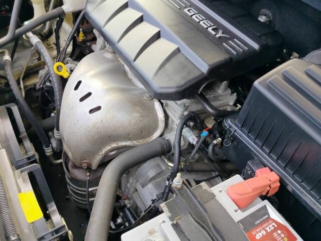 Белый Джили Эмгранд, объемом двигателя 2 л и пробегом 55 тыс. км за 7200 $, фото 7 на Automoto.ua