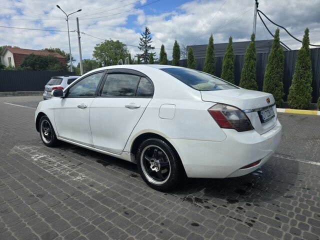 Белый Джили Эмгранд, объемом двигателя 1.8 л и пробегом 287 тыс. км за 2700 $, фото 1 на Automoto.ua